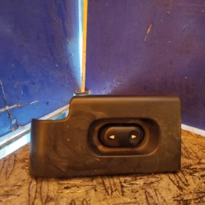 MANDO ELEVALUNAS DELANTERO DERECHO 1w6t-14a701-aajads