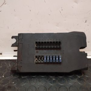 CAJA RELES / FUSIBLES 0005400650