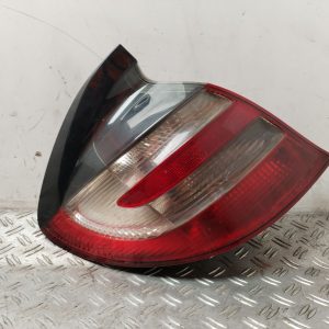 PILOTO TRASERO IZQUIERDO 27742002