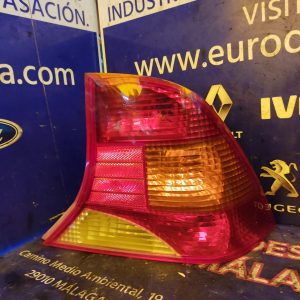 PILOTO TRASERO DERECHO xs4x13404